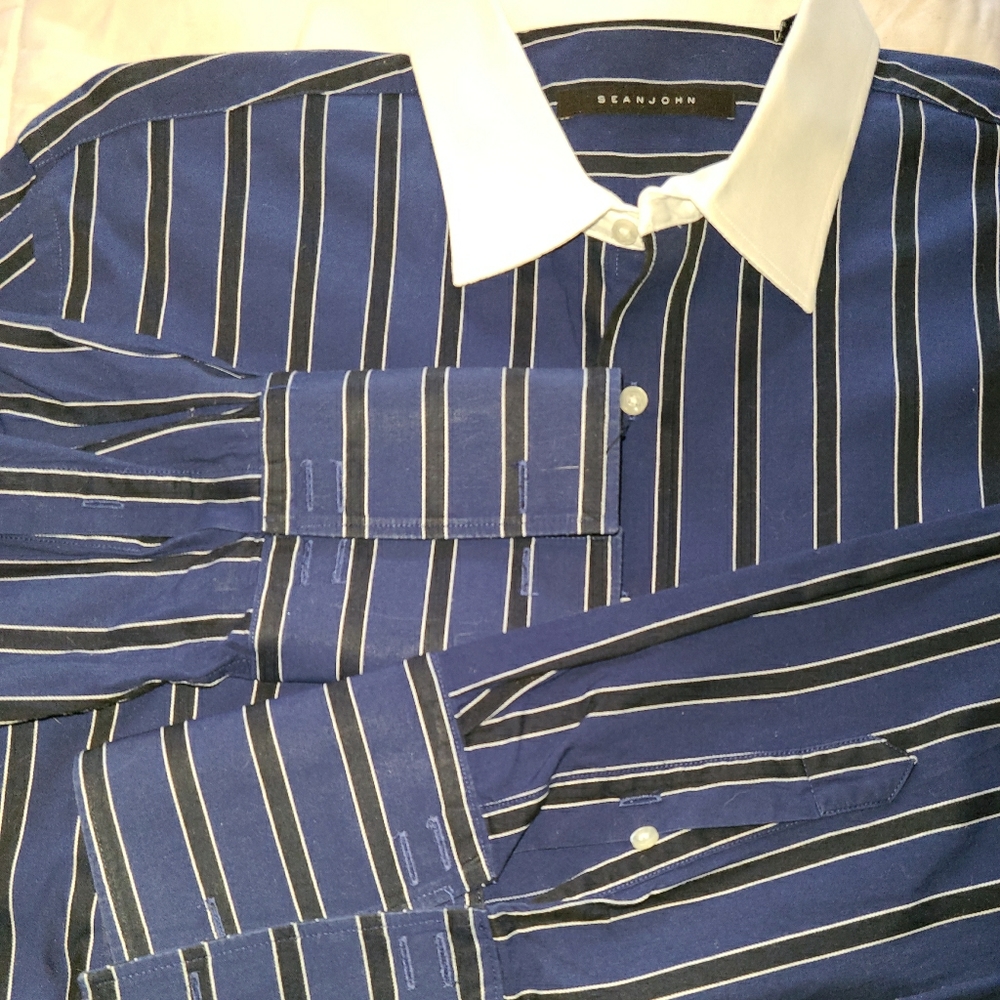 SEAN JOHN FRENCH CUFF SHIRT
